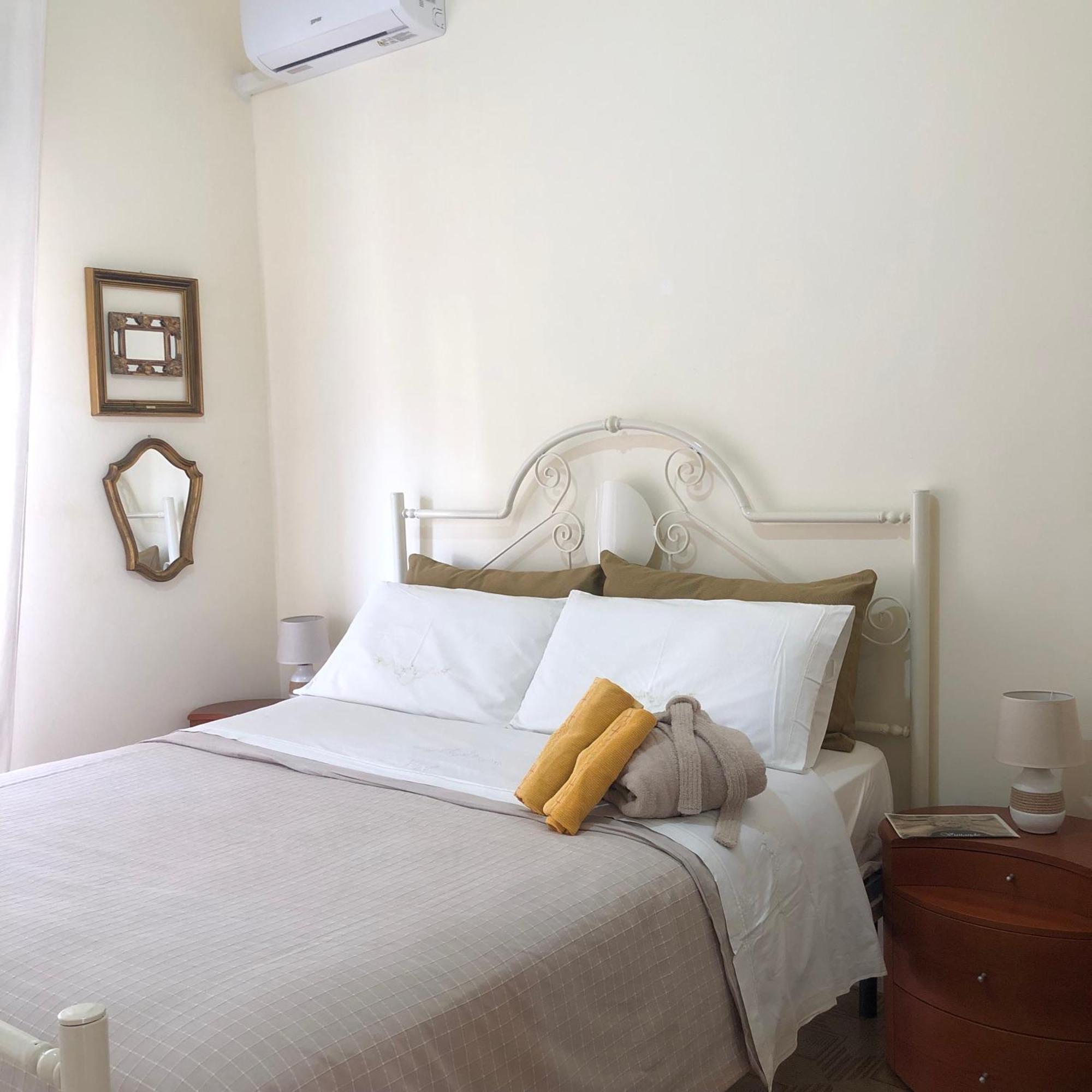 Casa Dorina Charme E Comfort A 100 M Dal Mare Donnalucata  Exteriör bild