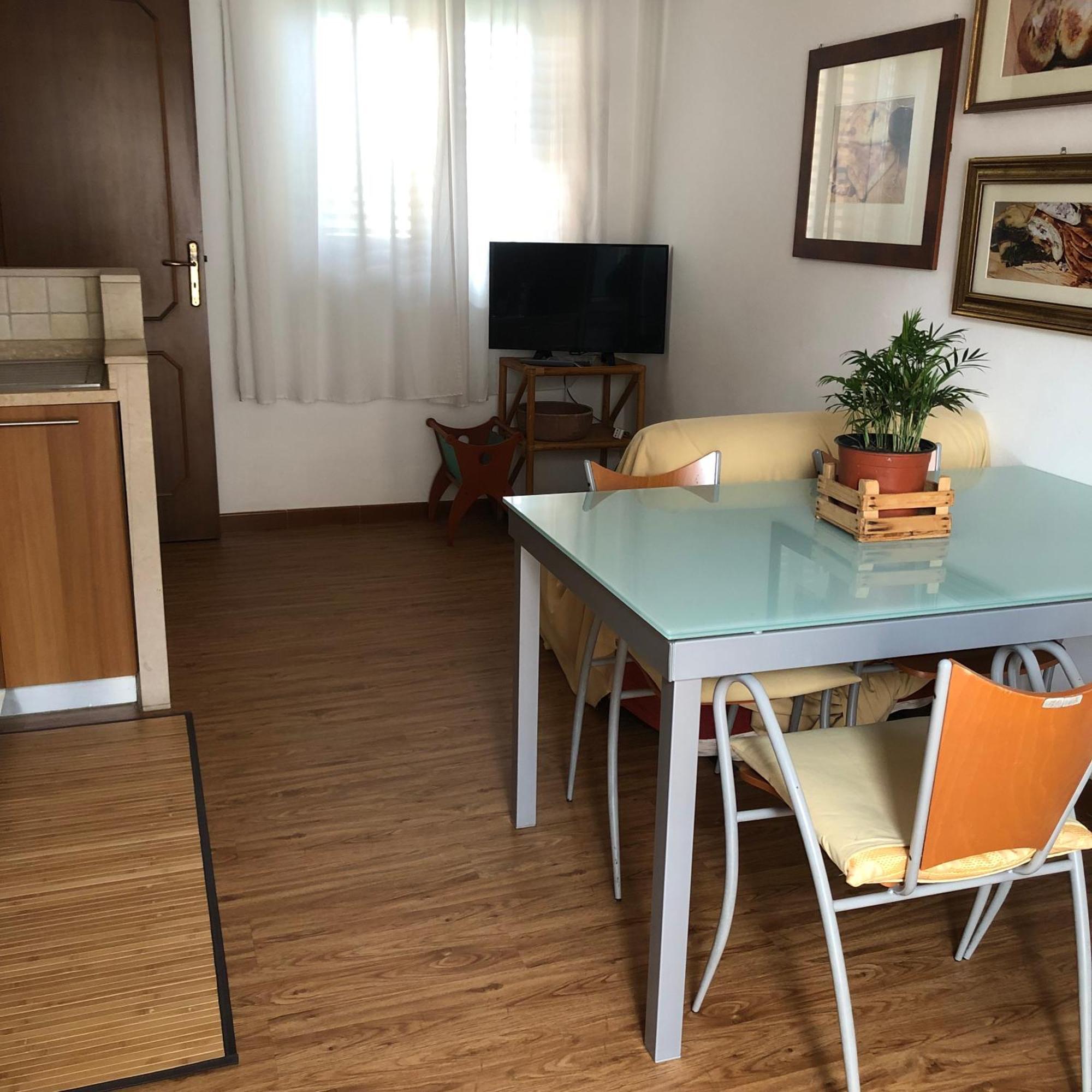 Casa Dorina Charme E Comfort A 100 M Dal Mare Donnalucata  Exteriör bild